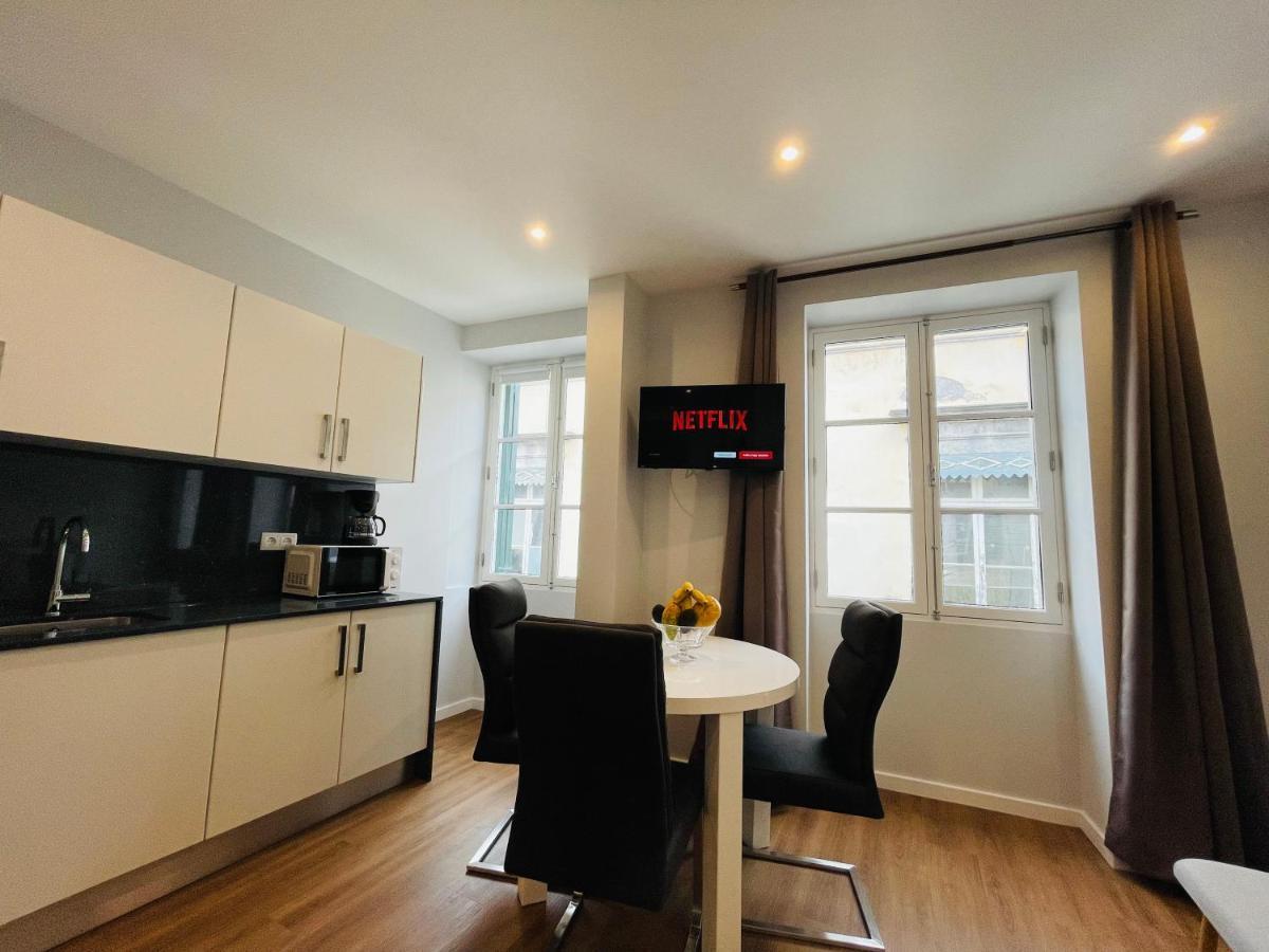 Living Funchal Apartments Luaran gambar