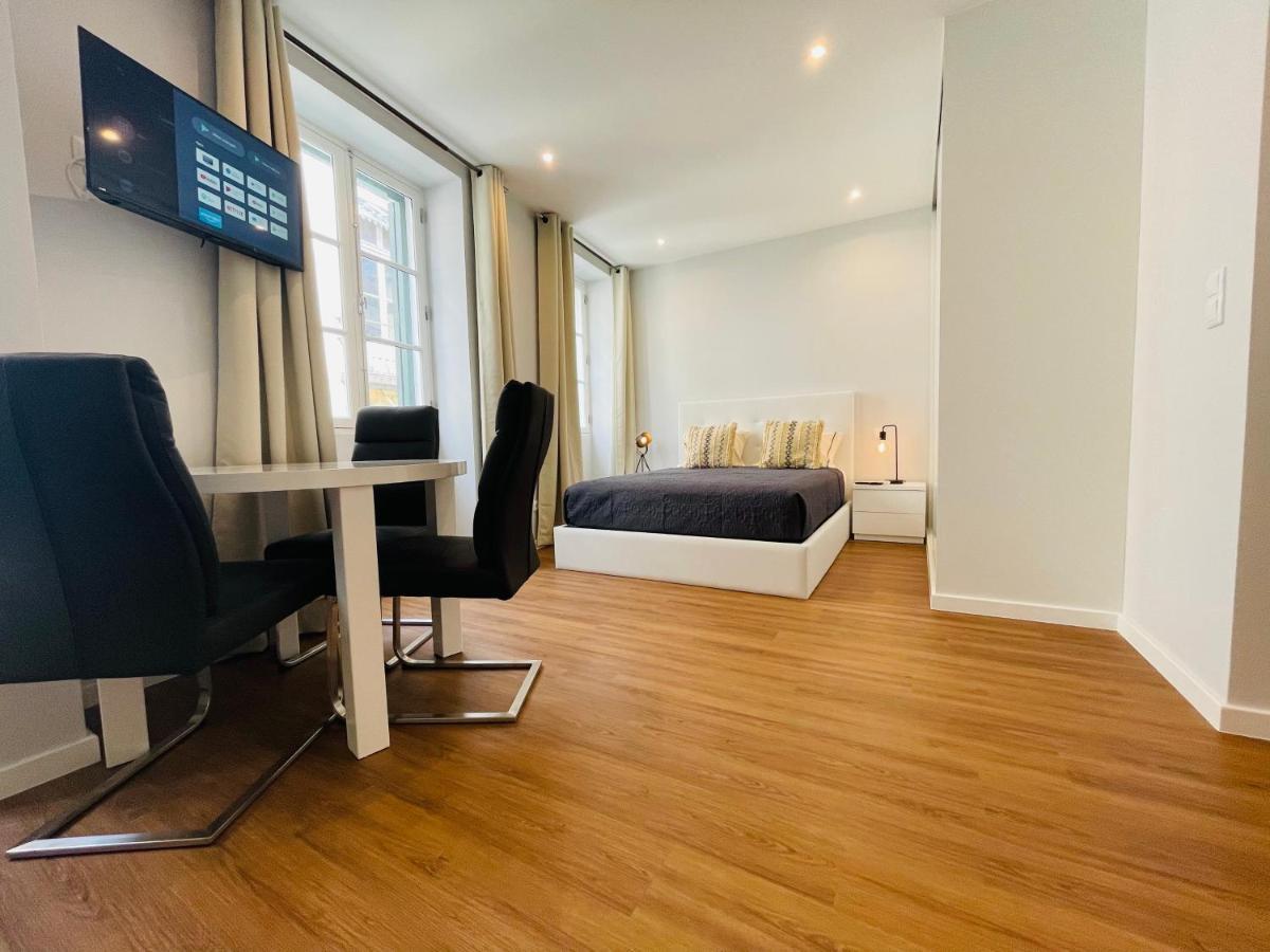 Living Funchal Apartments Luaran gambar